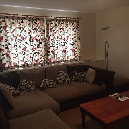 3 Varis Apartments Forres Bagian luar foto