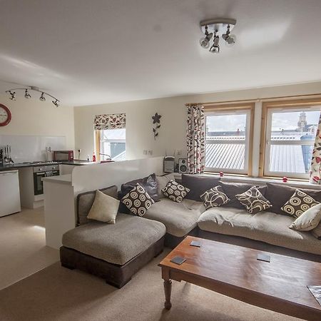 3 Varis Apartments Forres Bagian luar foto